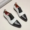 Scarpe casual uomini vestito in pelle brevetto brogue per la festa di nozze formale maschile Oxfords Business Moccasins