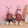 Nieuwe ontwerpstof Bunny -poppen knuffelsed dieren Big Bunny Family Gentalman en Lady Bunnies voor huizendecoratie