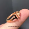 High end designer ring Tifancy Seiko High Edition Design Simplicity Light Luxury Double T Smooth Face Ring Feminine Style Red Same Rose Gold Ring Original 1:1 With logo