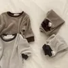 Ensembles de vêtements à la mode coréenne Ins Enfant pour les enfants pour garçons et filles vêtements pour bébés garçon fille