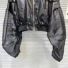 Giacca da moto per moto per pipistrello per pipistrello in pelle corta in pelle da donna addensare abiti caldi di alta qualità primavera autunno 2024