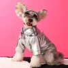 Moda de vestuário para cães bordando bordado prateado casaco de couro de estimação Schnauzer Maltese Teddy Autumn e Winter Roupos