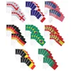 10pcs 2022 Football Hand détenu des drapeaux avec des poteaux World 8 pays Soccer Small Hand National Team Flags avec 14 * 21cm