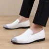 Casual schoenen Big Size 38-46 Leather Sheose Men Boat Walking Summer Man Ademend bestand