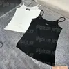 Kvinnor broderade tankar lyxdesigner singlets stickade vita svarta tank tops sommar avslappnade dagliga stickor tees