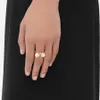 Fransız moda vintage sivri kakma kakma inci yüzüğü kadın için niş ışık lüks tasarım trend üst düzey cazibe takı