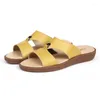 2024 Kvinnor Summer Sandals Woman Slippers Flat Bottom Non-Slip Outdoor Open Toe Beach Kvinnlig Modig Design Slides Skor 5