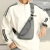 Fengdong Kleine Anti -Diebstahl -Brust -Tasche Fashion Crossbody Taschen für Männer Mini Reisesport mit Kopfhörer Jack Vathers Day Geschenke 240402