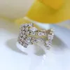 Cluster anneaux printemps qiaoer 925 Sterling Silver créé Moissanite Gemstone Wedding Party Luxury Open Ring pour les femmes Fine Bijoux