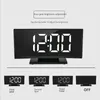 Horloge numérique de bureau LED Clock de table de table électronique ALARME POUR CHAMBRE COURT CURVE COURT LETTRE SMART AVEC FONCTION SNOOZE