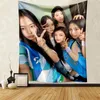 Super Shy - Newjeans Music Band Tapisserie süße koreanische Mädchengruppe Wand Hanging Art Poster Wandteppich für Schlafzimmer Schlafzimmerdekoration