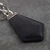 디자이너 Unisex 블랙 키 체인 액세서리 P 키 체인 편지 고급 패턴 자동차 키 체인 보석 선물 키 백을위한 끈