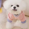 犬のアパレルかわいい服バッグのデザインパーカー