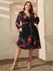 Robes décontractées de base Chic grande taille imprimé fleuri col en V mi-longue robe ceinturée femmes vêtements décontractés noir à manches longues fête élégante robes Vintage L49