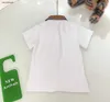 Nuova polo per bambini Design minimalista Maglietta per bambini T-shirt per neonati 100-150 Summer Boy Short Short Cotton Girl Bass Tees 24pril