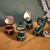 Caixas de jóias Vintage Mini Ring Box PL couro avançado octogonal Vintage Jewelry Organizer Caixa de exibição sugerida Celebração de jóias Presentes de jóias