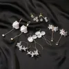 白いアクリルの花のイヤリングトレンディな女性アクリル合金ドロップイヤリング韓国の長いイヤリングペンダントウェディングジュエリーギフト