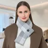 Teppichs USB-Lade-Hals-Heizkissen kaltes beheizter Schal 3 Level Wärmewärmer für Camping Wandern im Freien