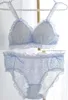 Girls Bras minces Sweet mignon bralette sexy en dentelle de lingerie confortable sans anneaux d'acier ensembles de sous-vêtements