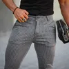 Pantalon masculin gingtto pantalon chino masculin pantalon skinny super stretch chino pantalon slim mens pantalon décontracté plaid gris gris élastique zm3121 t240411