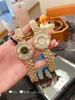 Fashion Full Brand Wrist Watches Women Girl Crystal Style Steel Metal Band Quartz avec logo Luxury Clock Chopar Cho 04