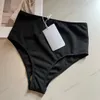 Märke bikini badkläder baddräkt kvinnor baddräkt set baddräkt bad triangel baddräkt fransk retro maillot de bain brev tryck strand slitage semester sexig svart