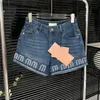 Brief Kurzhantel Jeans für Frauen Designer Mode Jeanshose coole Mädchen Mini Shorts Streetwear