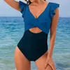 Swimons de maillots de bain féminins à ébourils V Couc Coucqueur High Waited Bathing Color Blocking Conservative Slim Fit Beachwear