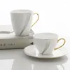 Tazas 240/320 ml de oro europeo descrita la taza de café tazón de té de té inglés plato de porcelana estilo minimalista