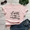 Camisetas de mujeres Faith Sobre Everything Camiseta Casual Unisex Inspirador Biblia Jesús Top Tes Mujeres religiosas Camiseta Gráfica Cristiana