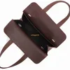 Halzan Handtaschen Leder Crossbody Bags Customisierte europäische und amerikanische Retro -Satteltaschen 2024 Neue echte Leder -Damenbeutel für das Pendeln gegen Logo Hb1q