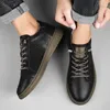 Sapatos casuais de alta qualidade 2024 Moda de moda masculina não deslize esportes resistentes a desgaste confortável