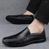 Casual schoenen herenloafers echte lederen mannen zachte klassieke bruiloft all-match mannelijke comfortabele zakelijke schoen