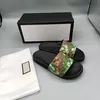 صندل مصمم Ltaly Slippers Paris New Rubber Slides Sandals Floral Brocade Women Men Slipper Flat Flat Flip Flop