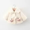 Dieren Babzapleume herfst winter baby bont jas peuter meisje jas Koreaans warme fleece pluche pluche schattige aardbeien sjaal pasgeboren kleding 021