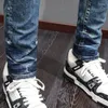 Mäns jeans high street mode män retro blå stretch mager fit rippad läder lapped designer hip hop varumärke byxor hombre