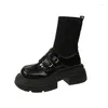 Botas Mulheres Spring Plataforma preta Plaços de mocas deslizam meias de tricô em sapatos de barco Designer de metal Oxfords casuais oxfords