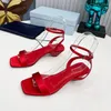 Kleding schoenen elegant hoge hak sandalen zomer satijnen materiaal topdelly vakmanschap vrouwelijk verschijnen wit square square teen damespompen