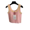 Chars pour femmes Camis Designer 2024 Summer Nanyou New Sweet and Dessle Wind Tricoted Broidered Hollow Camisole Thqo