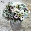 Flores decorativas 5 Ramificações pequenas margaridas de outono Artificial Bouquet Fake Gerbera Flores Diy Tabela Casa Decoração de Casamento de Natal seda