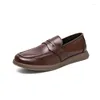 Sapatos casuais clássicos homens estilosos vestido estilo negócio de festa de couro formal sapatos de casamento apartamentos oxfords mocassins