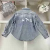 Nieuwe baby tracksuits zomer driedelige set kinderen designer kleding maat 100-160 cm ronde nek t-shirt denimjacks en jeans 24april