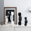 Vaseリビングルームフラワーポットフラワーアレンジメントブラック花瓶アートの装飾ミニマリストの家の飾り