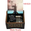Boîte de musique Fix You 18 Remarque Boîte mécanique Boîte en bois Gift mignon pour les fans de groupe Amis Birthday Home Office Christmas Ornement