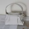 Południowo -koreańska nisza design Atelier de Lumen Yuner's tej samej chmurowej torbie plisowanej cowhide noszącej torbę crossbody 240415