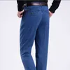 Męskie dżinsy elastyczne wysokie talia w średnim wieku i starsze spodnie średniego wieku średniego wieku