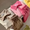 Roupas de roupas crianças definem o terno de menino 2024 Summer Girl's Duas peças roupas pólo shorts 2-7y Kid