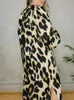 HWL Vintage Leopard Print Vneck Slitt Dress Womens Summer Sumpon Gonna a metà lunghezza Abiti sciolti casual 240411