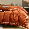 Beddengoed sets high-end dubbele zijde melk fluwelen Noordse stijl extra warme koraal reliëf Jacquard quilt kussensloop dekbedovertrek voor huis