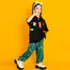 Barn som visar outfit Hip Hop Clothing Cargo Vest T Shirt Print Casual Street Jogger Pants For Girl Boy Jazz Dance Costume Clothes